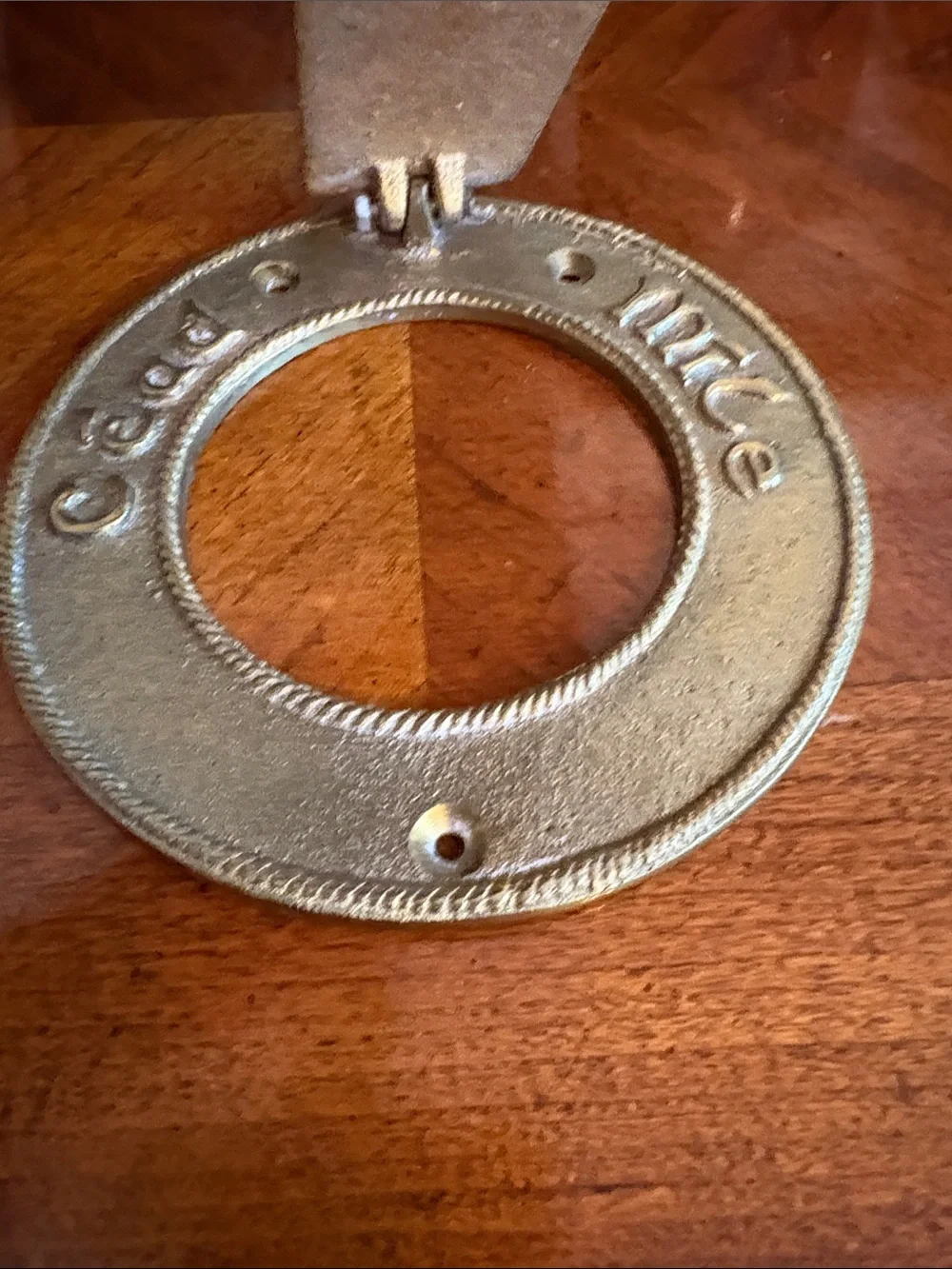 Cast Metal (Brass?) 'Cead Mile Fáilte' Irish Welcome Door Knocker - Gold Finish